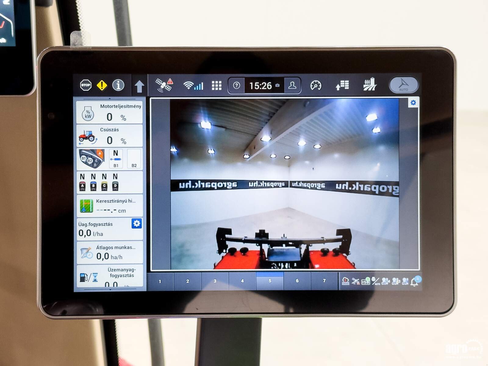 Traktor типа Case IH Steiger 500 16/2 Powershift 40 km/h, cab suspension, AFS Vector Pro Base with RTK activation, 900/60R42 tires, Gebrauchtmaschine в Csengele (Фотография 28)