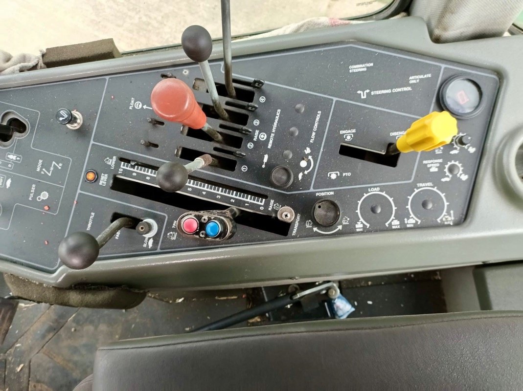 Traktor типа Case IH Steiger 9370 - MOTOR & GETRIEBE NEU, Gebrauchtmaschine в Liebenwalde (Фотография 16)