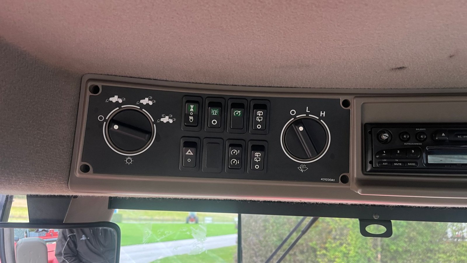 Traktor des Typs Case IH STX 450 QuadTrac, Gebrauchtmaschine in Lintrup (Bild 10)