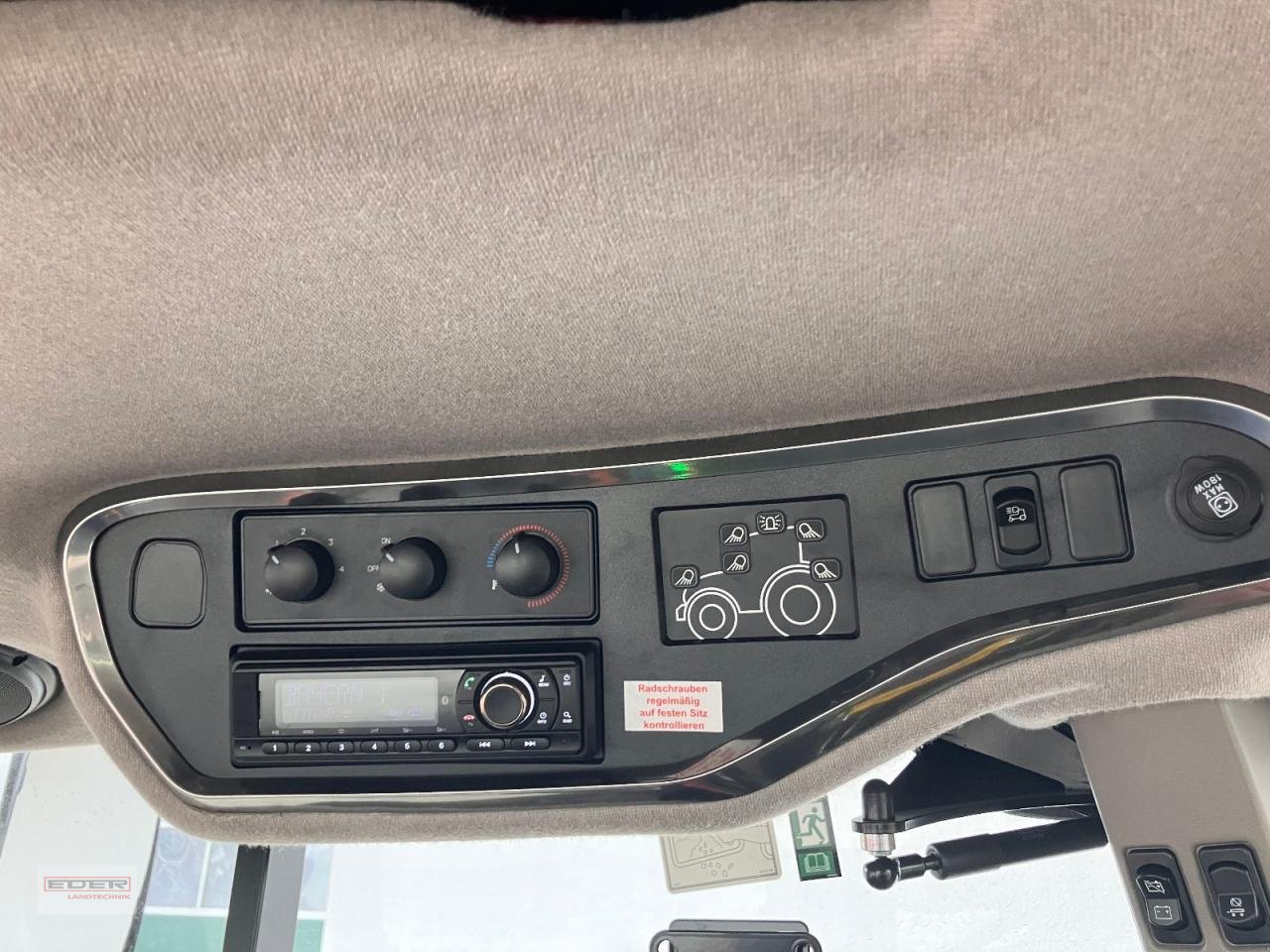 Traktor del tipo Case IH Vestrum 110 CVX, Gebrauchtmaschine en Wlpertskirchen (Imagen 13)