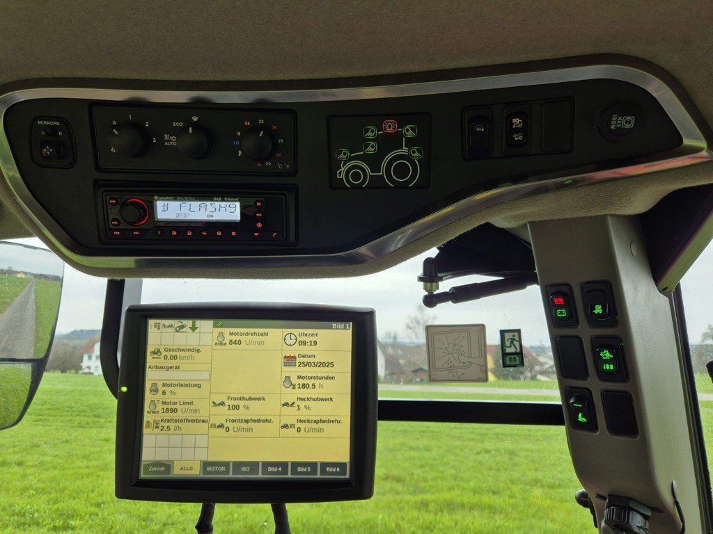 Traktor typu Case IH Vestrum 120 CVX, Gebrauchtmaschine v Schaffhausen (Obrázek 5)