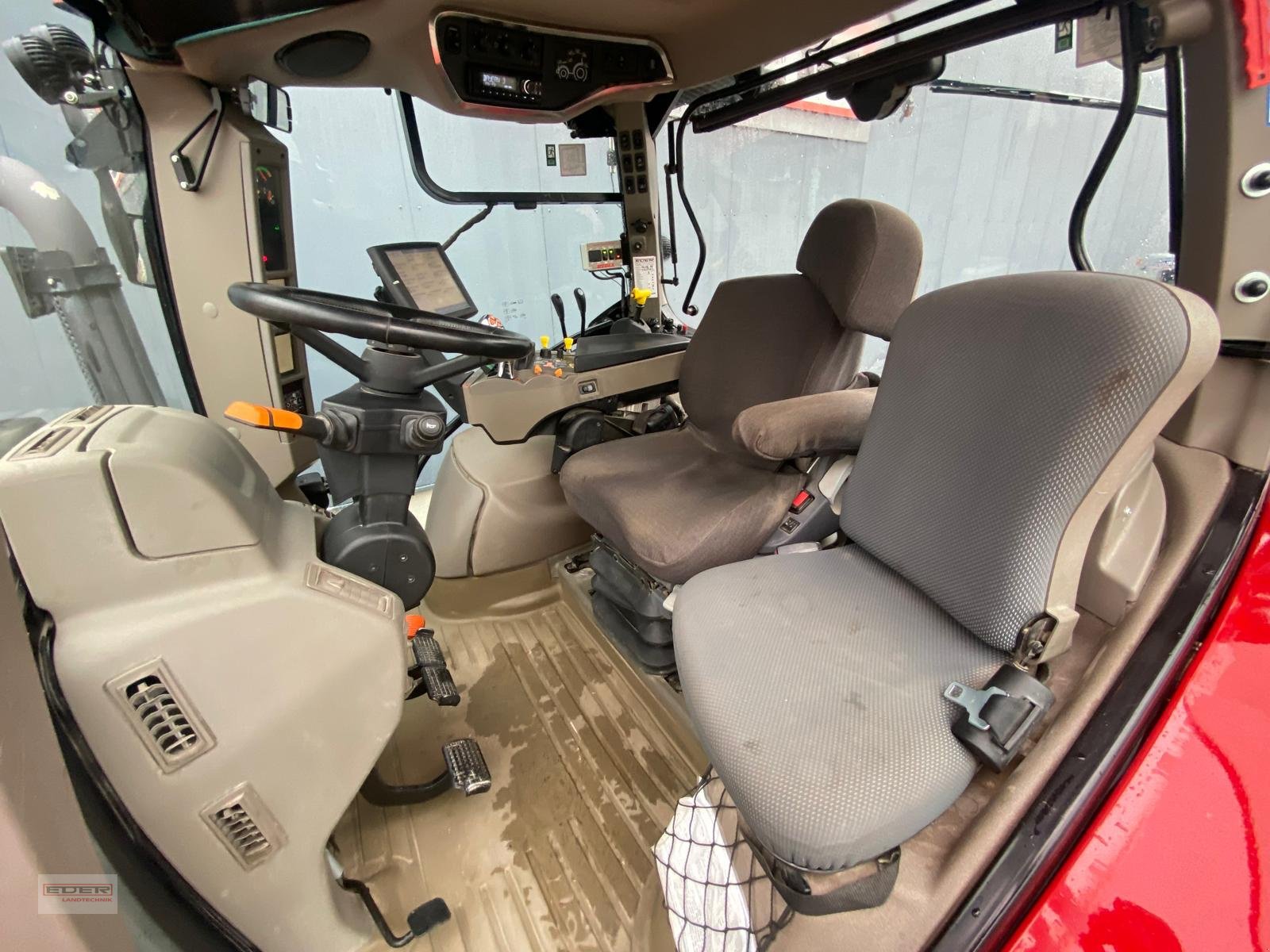 Traktor типа Case IH Vestrum 130 CVX Vollausstattung, Gebrauchtmaschine в Tuntenhausen (Фотография 21)