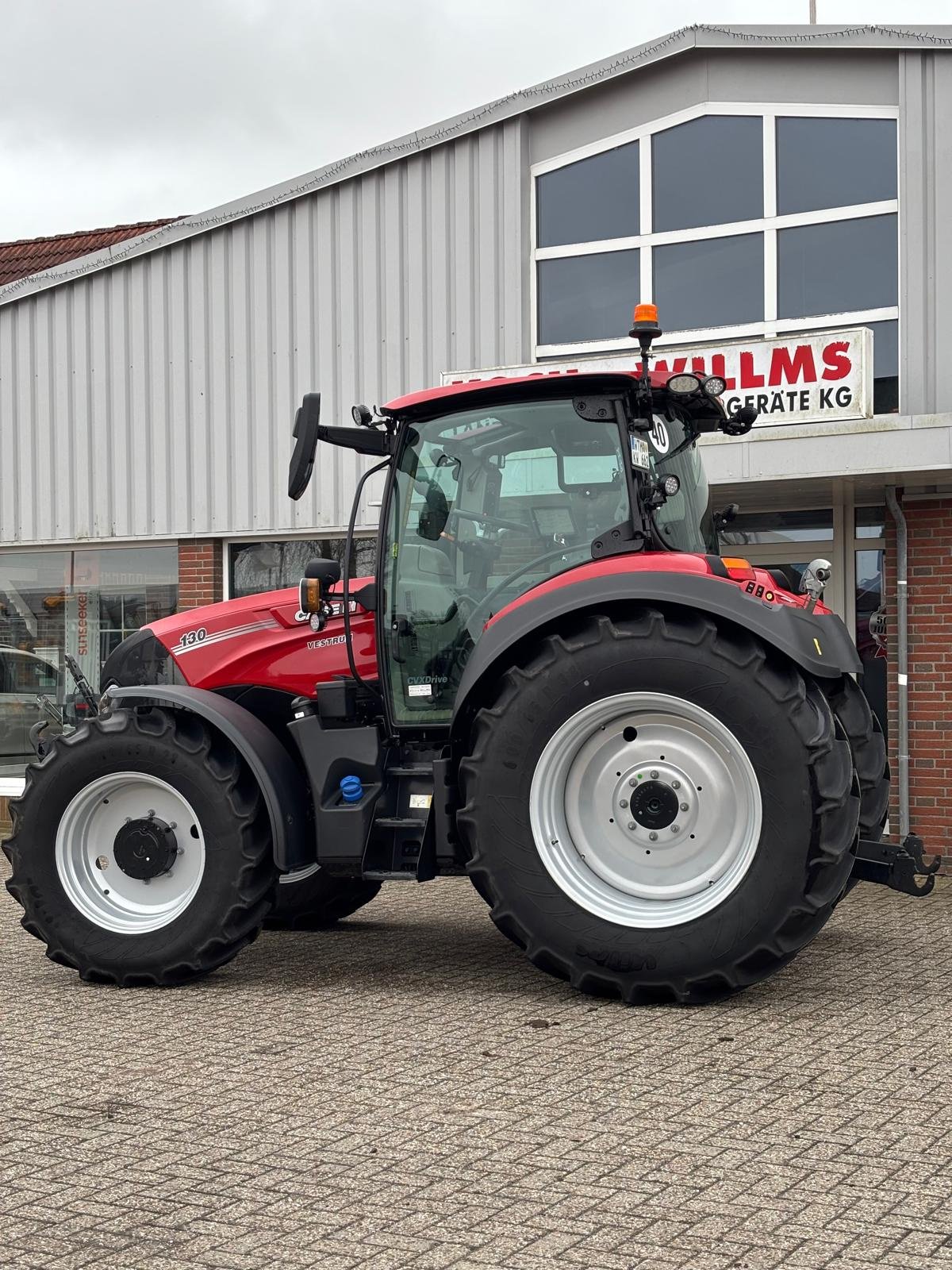 Traktor of the type Case IH Vestrum 130 CVX, Gebrauchtmaschine in Esens (Picture 3)