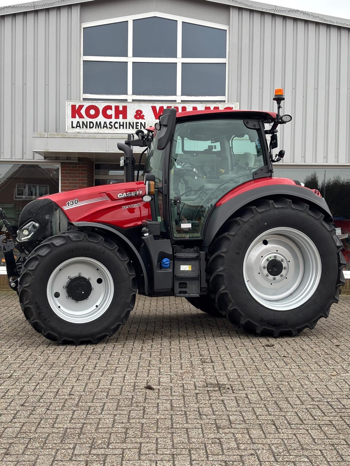 Traktor of the type Case IH Vestrum 130 CVX, Gebrauchtmaschine in Esens (Picture 4)