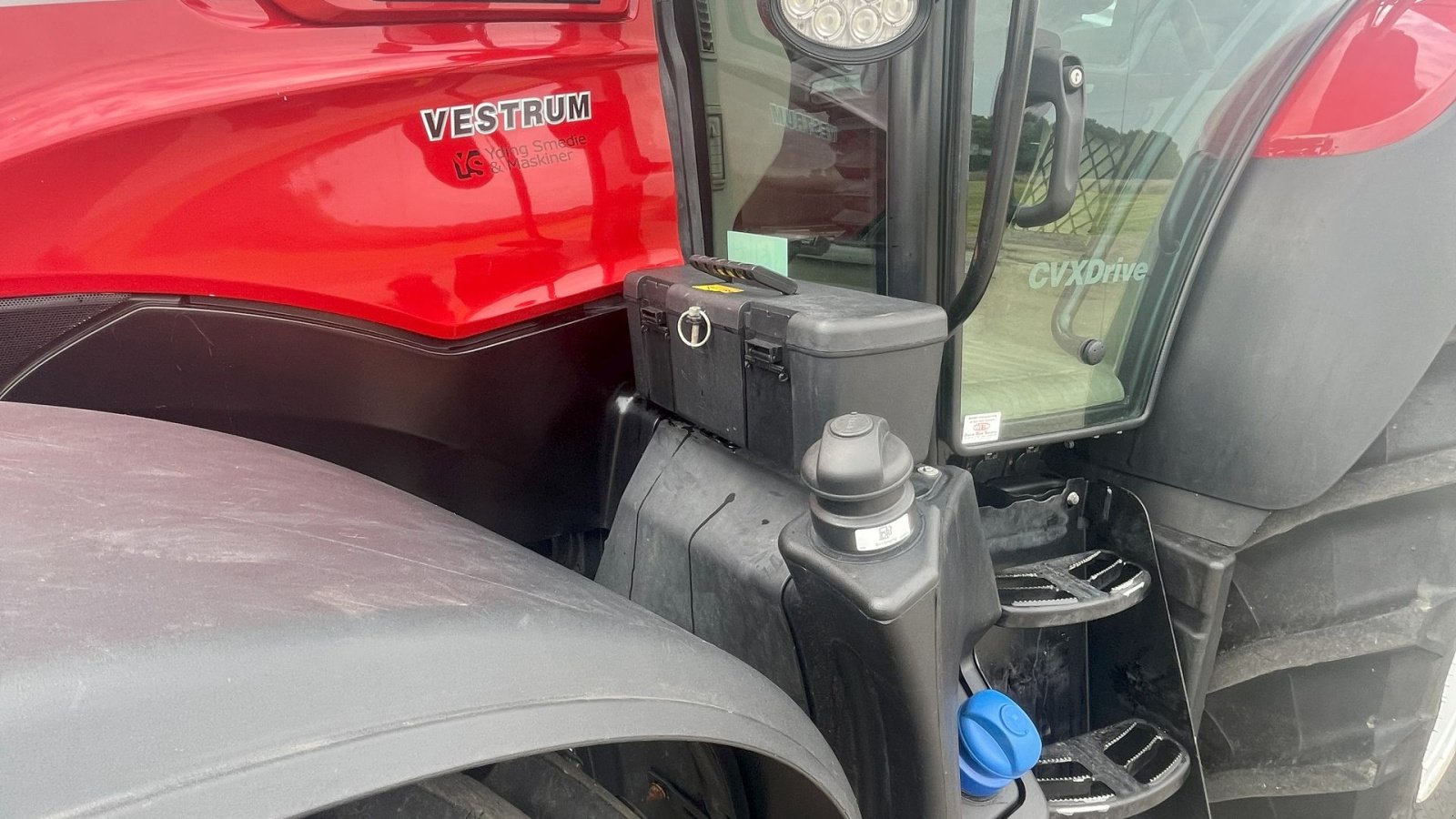 Traktor типа Case IH Vestrum 130CVX, Gebrauchtmaschine в Horsens (Фотография 11)