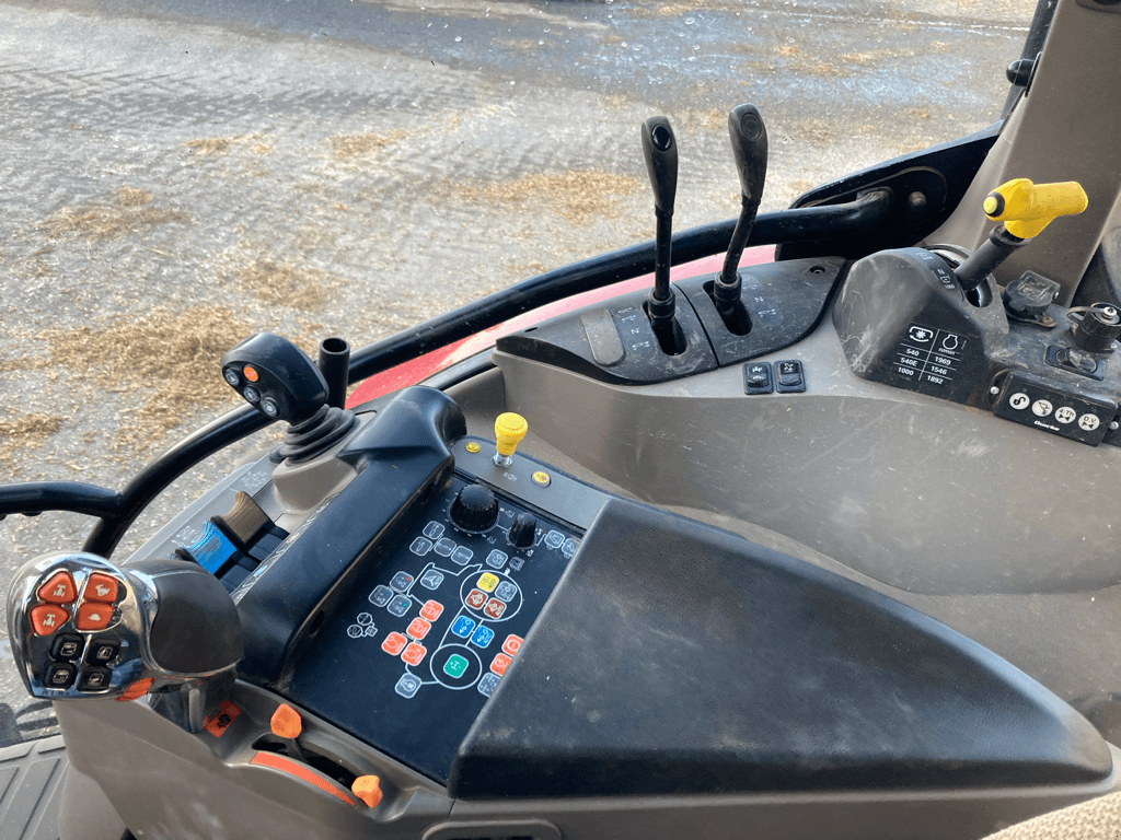 Traktor del tipo Case IH VESTRUM CVXDRIVE 120, Gebrauchtmaschine In ISIGNY-LE-BUAT (Immagine 2)