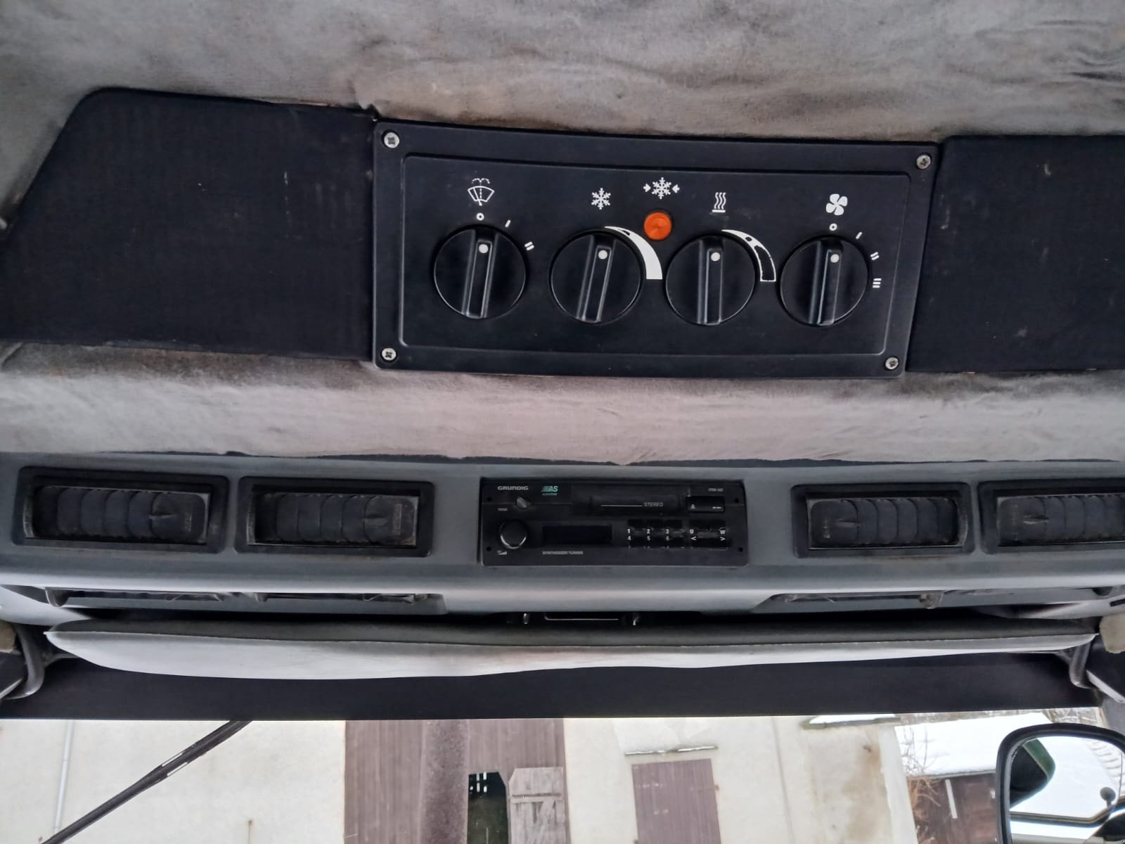 Traktor of the type Case 5140AV, Gebrauchtmaschine in Lichtenberg (Picture 3)