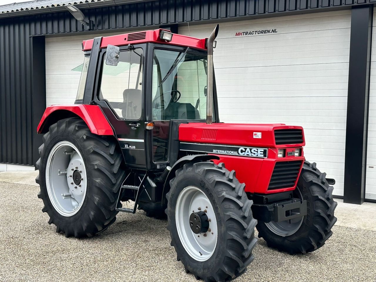 Traktor del tipo Case 845 XL, Gebrauchtmaschine In Linde (dr) (Immagine 1)