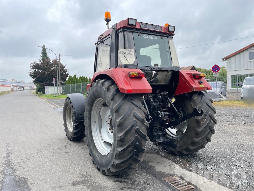 Traktor des Typs Case 856XL, Gebrauchtmaschine in Düsseldorf (Bild 3)