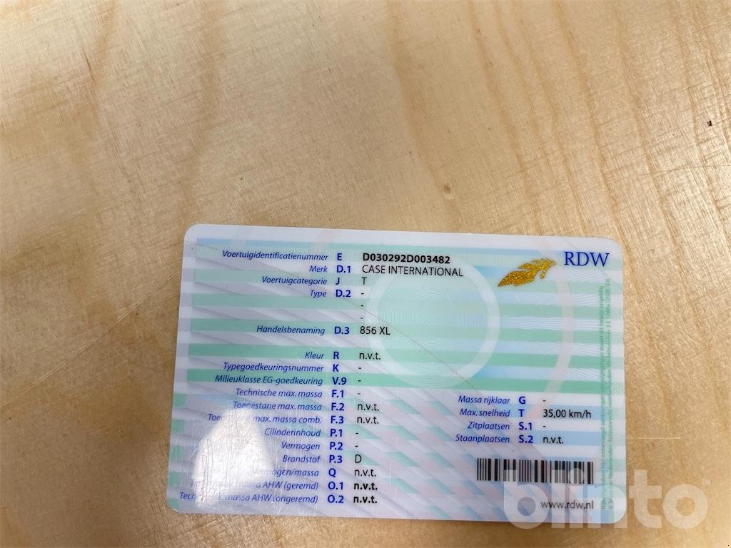 Traktor des Typs Case 856XL, Gebrauchtmaschine in Düsseldorf (Bild 8)