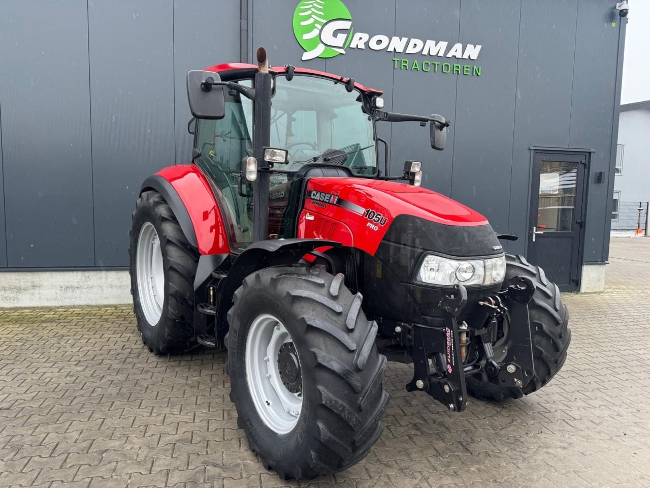 Traktor типа Case Farmall 105U PRO, Gebrauchtmaschine в Daarle (Фотография 3)