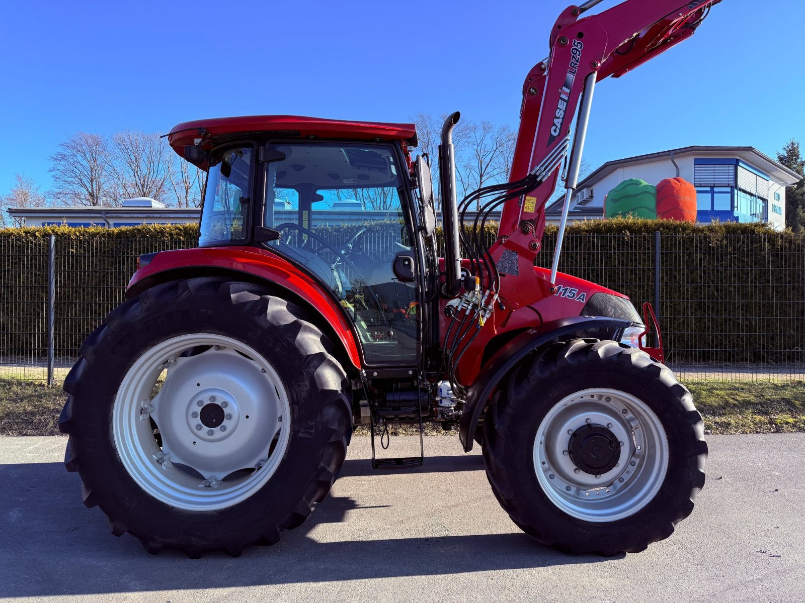 Traktor типа Case FARMALL 115 A - INKL. FRONTLADER, Gebrauchtmaschine в Falkenstein (Фотография 3)