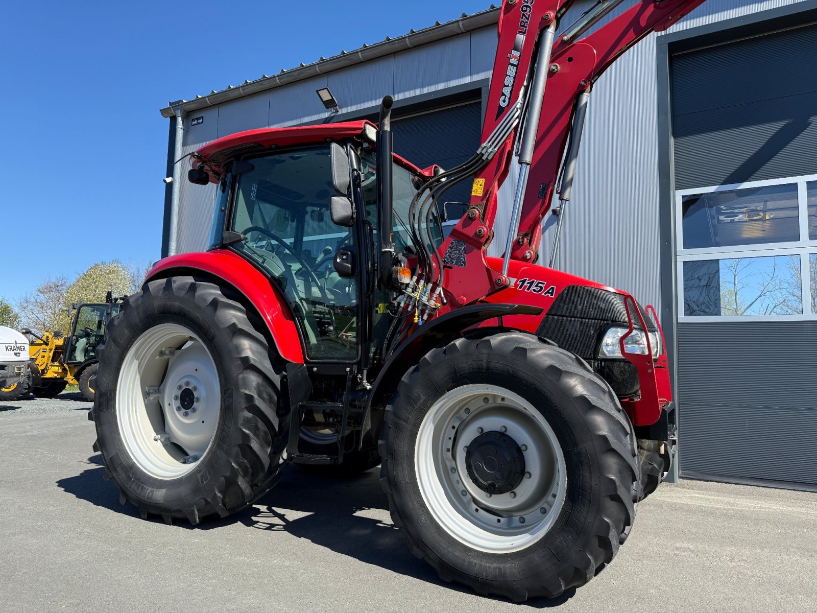 Traktor del tipo Case FARMALL 115 A - LUFT - KLIMA - FRONTLADER, Gebrauchtmaschine In Falkenstein (Immagine 5)