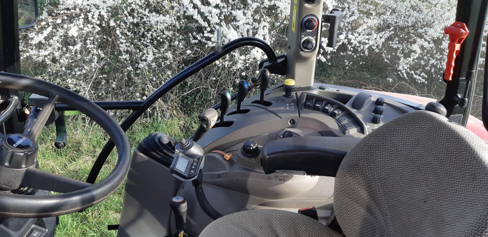 Traktor del tipo Case Farmall 115, Gebrauchtmaschine In Bremgarten (Immagine 3)