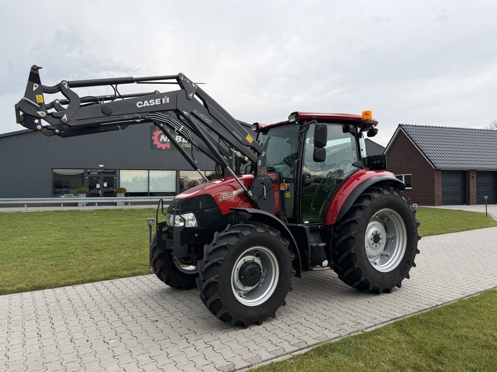 Traktor типа Case FARMALL 95A, Neumaschine в Coevorden (Фотография 1)