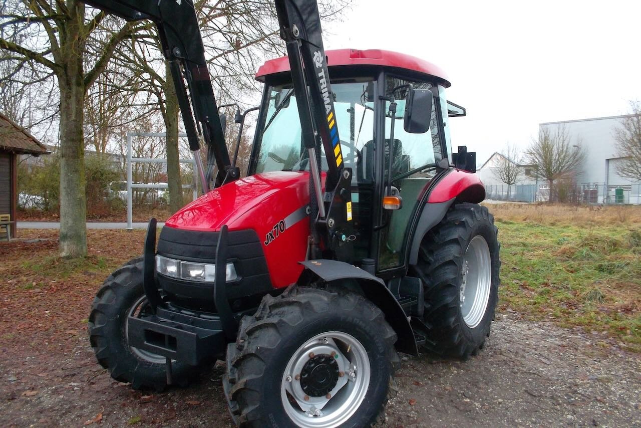 Traktor des Typs Case JX70, Gebrauchtmaschine in Salching (Bild 2)