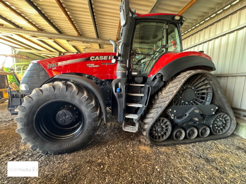 Case Magnum 380 CVX RowTrac, Gebrauchtmaschine, Rok výroby: 2017, Moto-hodiny: 3560 Hodin (Obrázek 1) Traktor typu Case Magnum 380 CVX RowTrac, Gebrauchtmaschine v Prenzlau (Obrázek 1)