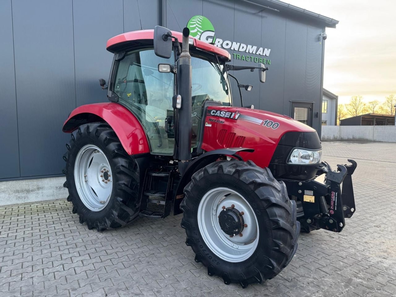 Traktor van het type Case Maxxum 100, Gebrauchtmaschine in Daarle (Foto 4)