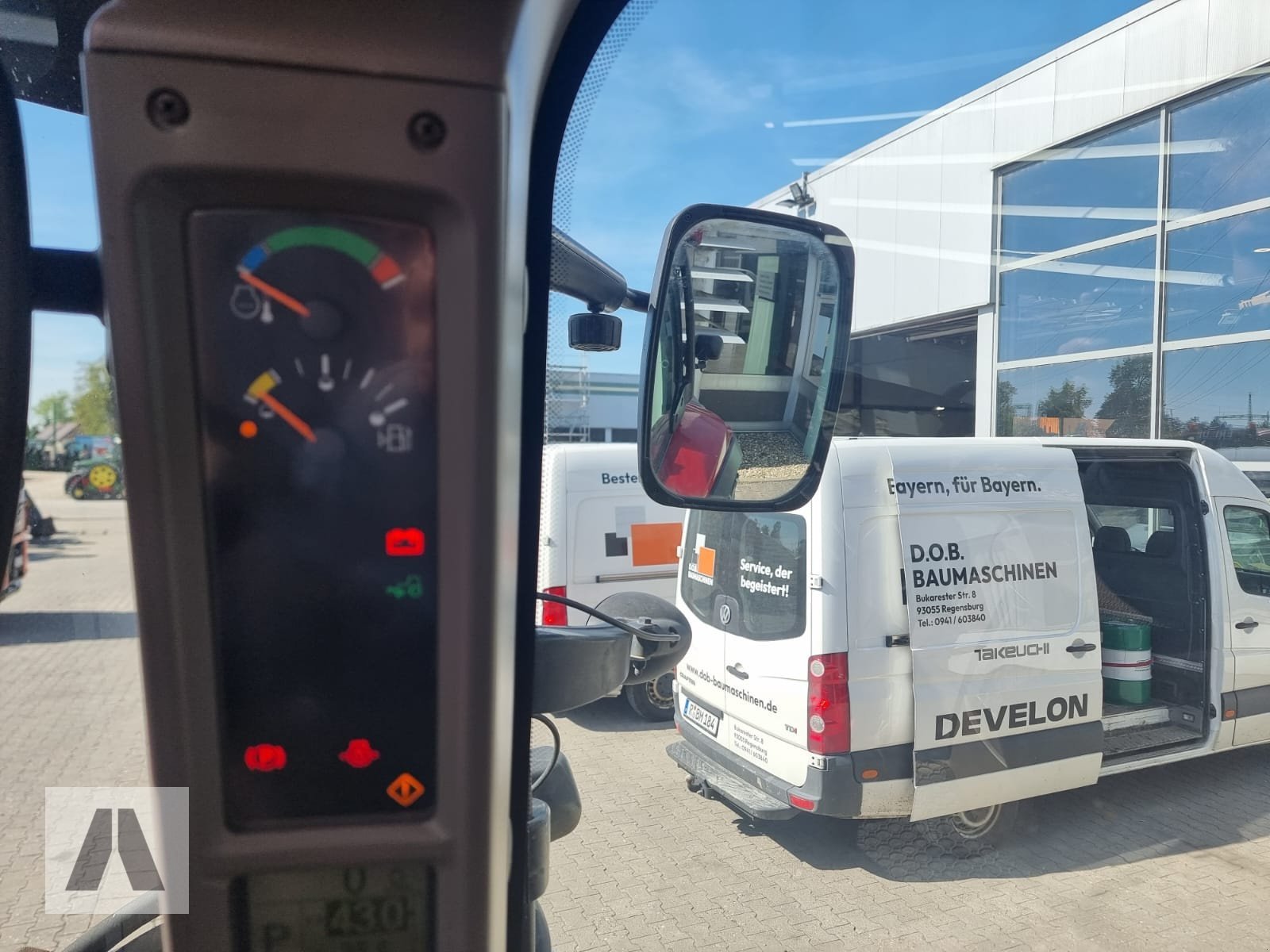 Traktor of the type Case Maxxum 110 CVX, Gebrauchtmaschine in Regensburg (Picture 18)