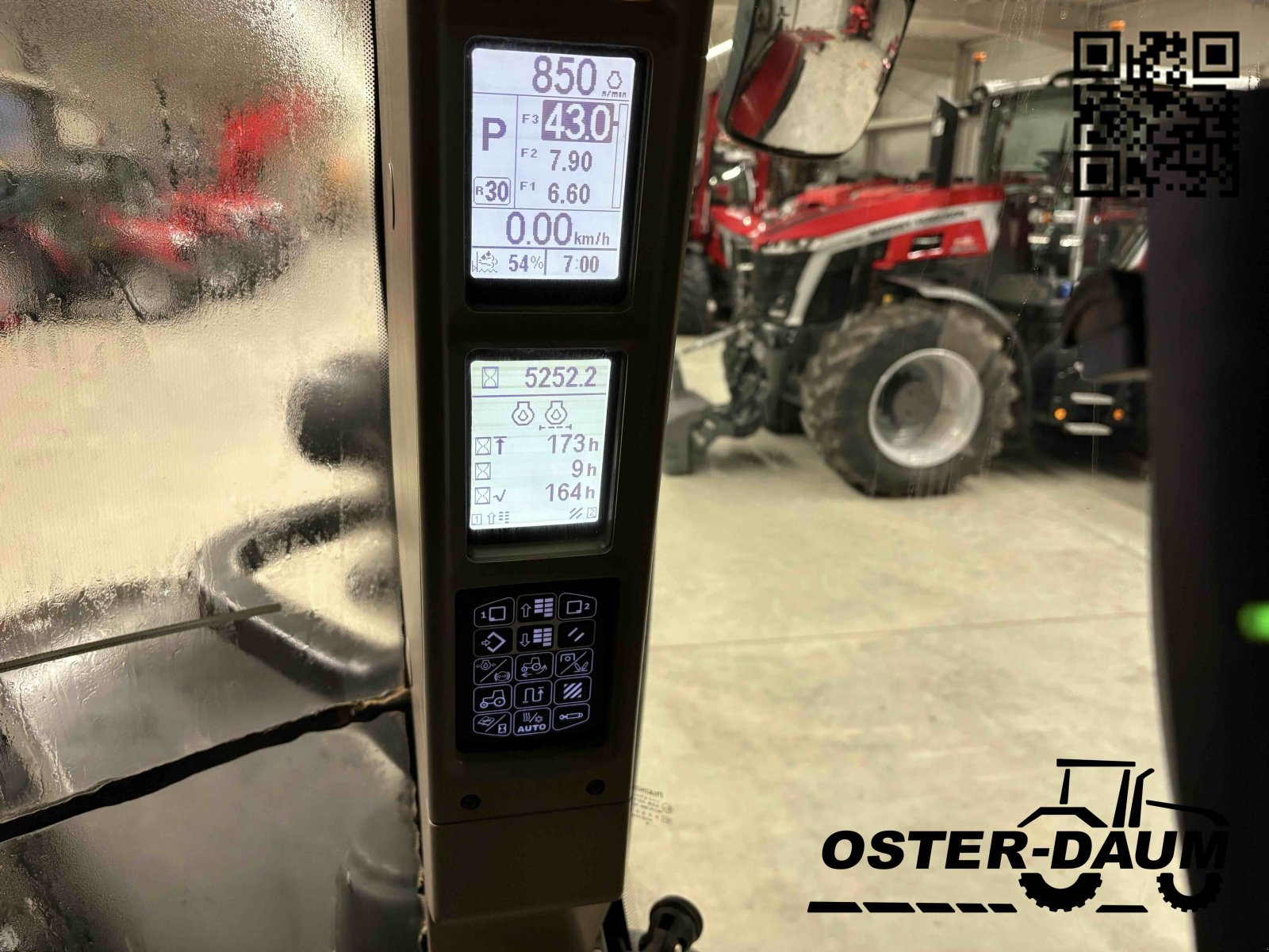 Traktor от тип Case Puma 220 CVX, Gebrauchtmaschine в Kaisersesch (Снимка 24)