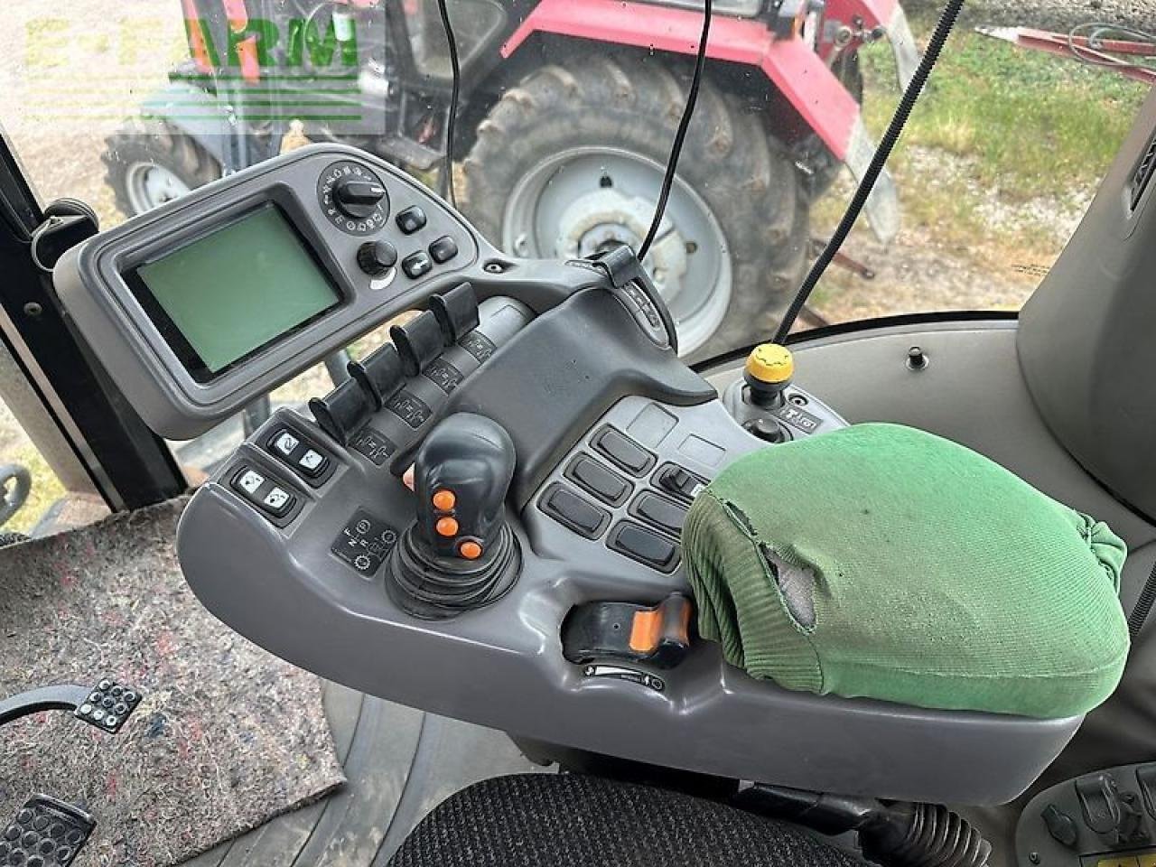 Traktor van het type Caterpillar challenger mt 765 b, Gebrauchtmaschine in SZEGED (Foto 7)