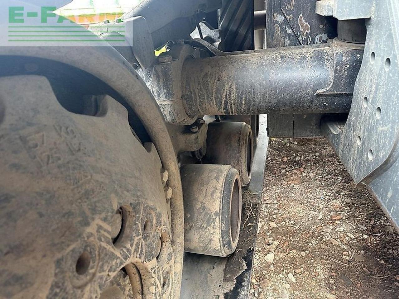 Traktor от тип Caterpillar challenger mt 765 b, Gebrauchtmaschine в SZEGED (Снимка 14)