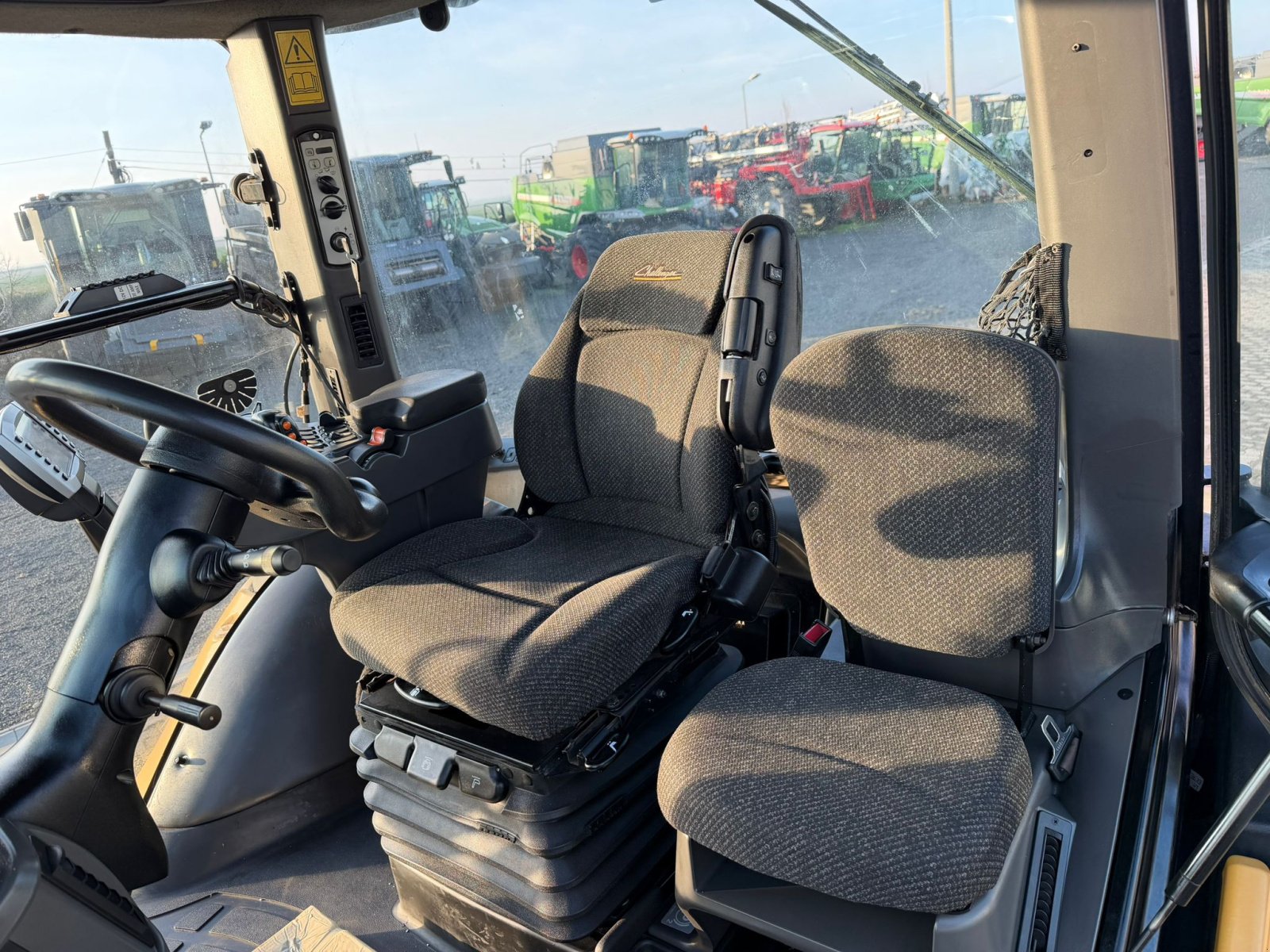 Traktor του τύπου Challenger MT 775 E, Gebrauchtmaschine σε Orţişoara (Φωτογραφία 6)