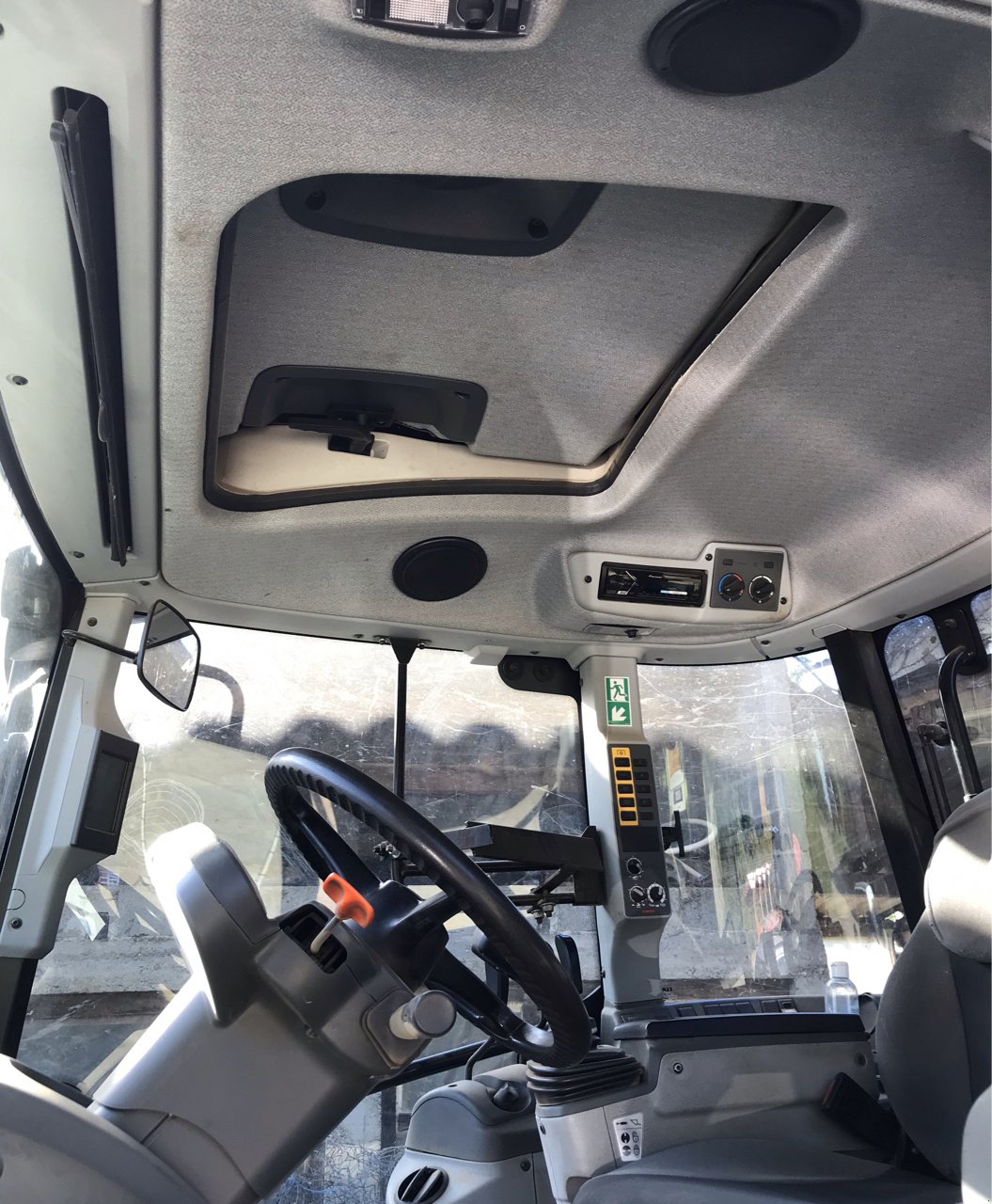 Traktor tip CLAAS 460 Arion, Gebrauchtmaschine in MORLHON LE HAUT (Poză 8)