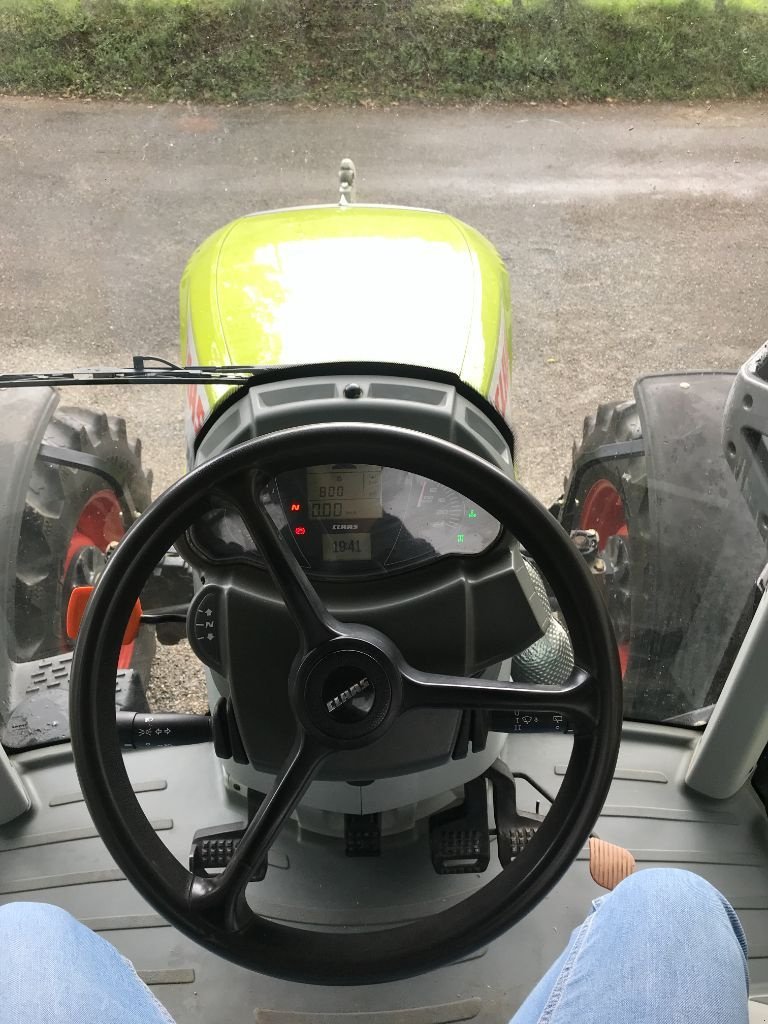 Traktor του τύπου CLAAS 530 CMATIC CEBIS, Gebrauchtmaschine σε MORLHON LE HAUT (Φωτογραφία 11)