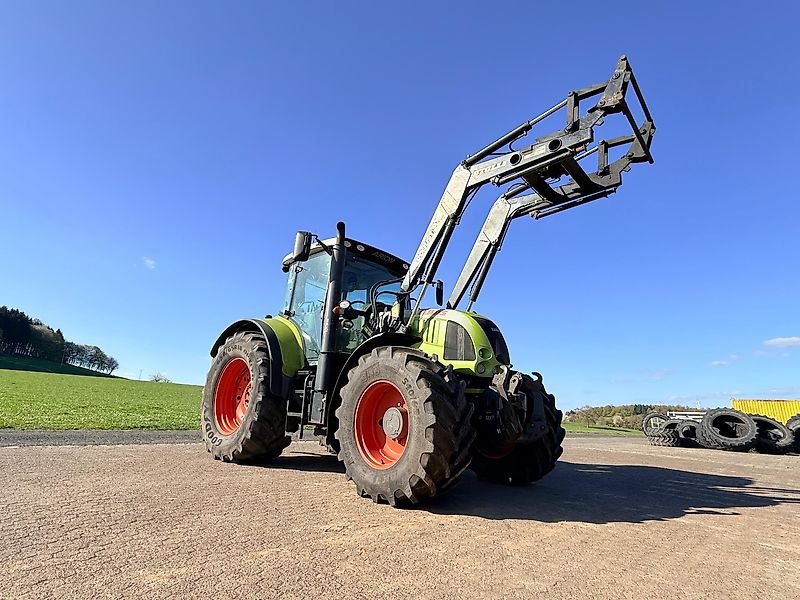 Traktor van het type CLAAS 640 CIS, Gebrauchtmaschine in Steinau  (Foto 1)