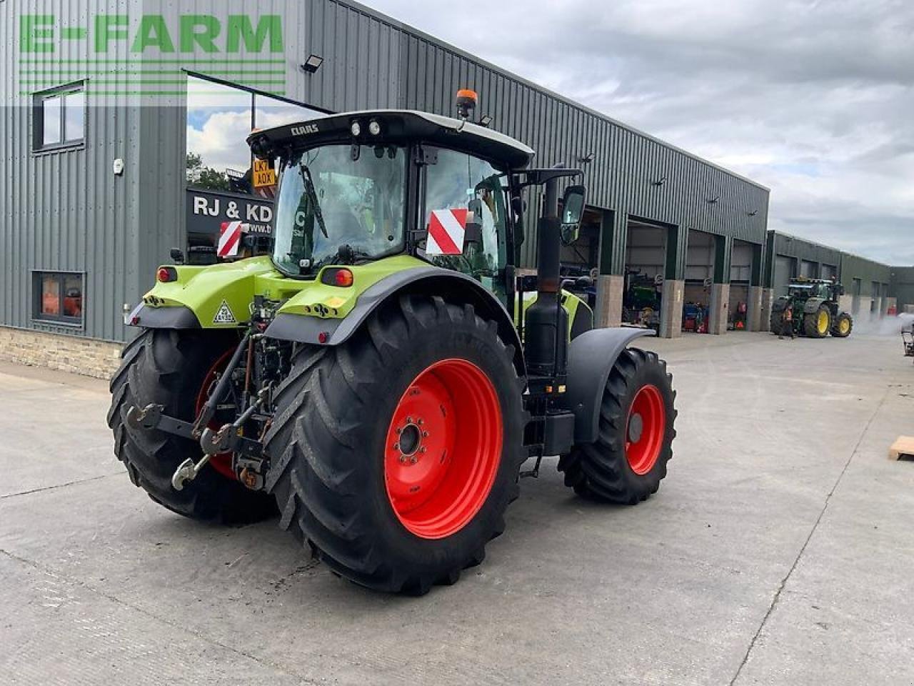 Traktor Türe ait CLAAS 650 arion tractor (st25367), Gebrauchtmaschine içinde SHAFTESBURY (resim 9)