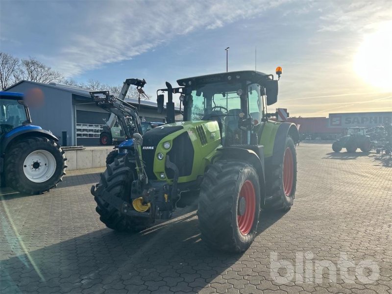 Traktor типа CLAAS 650 CIS, Gebrauchtmaschine в Düsseldorf (Фотография 1)