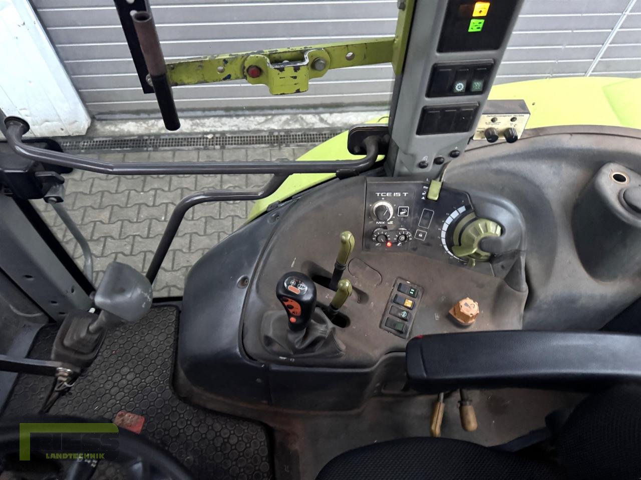 Traktor tipa CLAAS ARES 557 ATZ + Stoll F30 HDPM, Gebrauchtmaschine u Homberg/Ohm - Maulbach (Slika 4)
