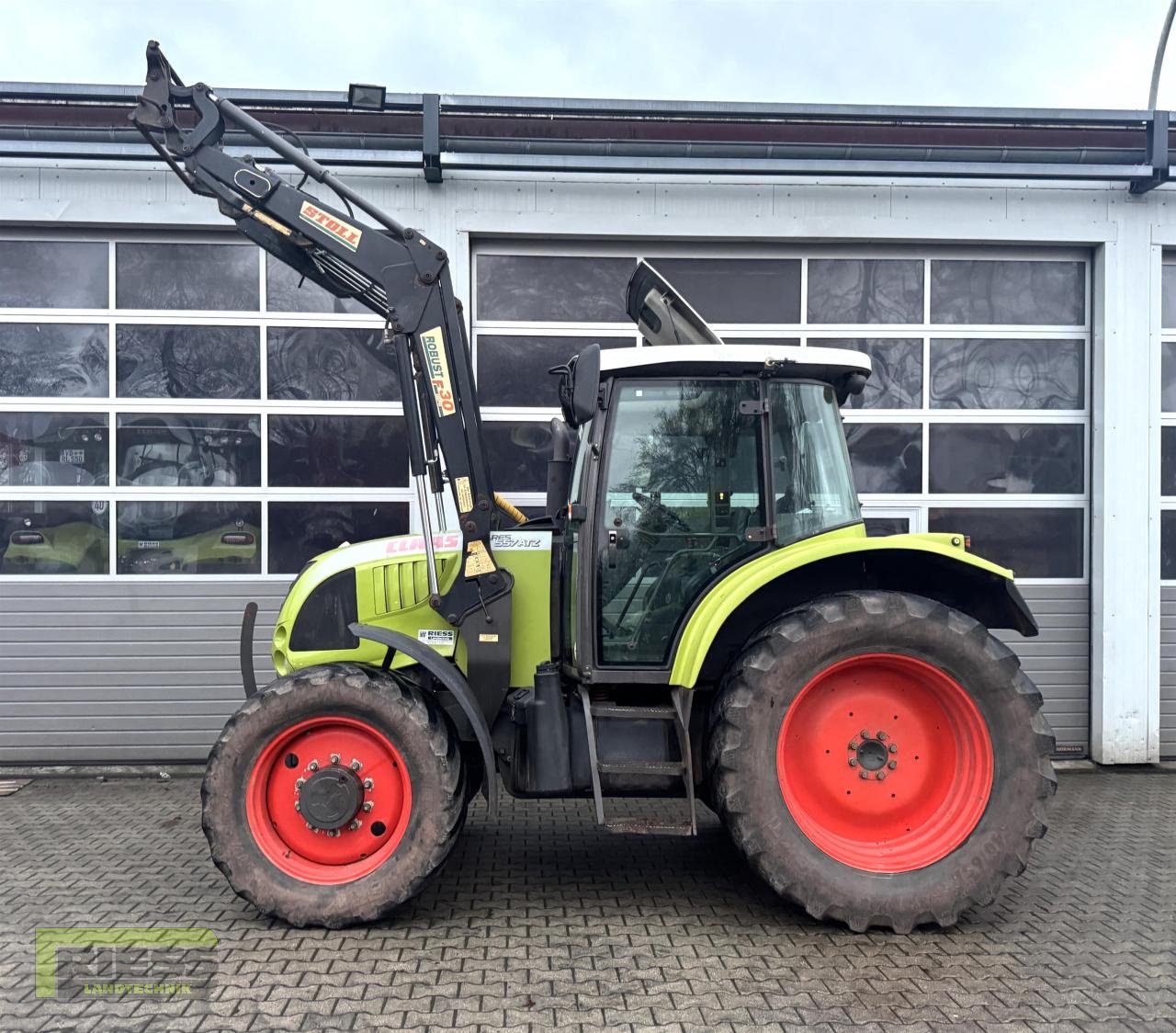 Traktor tipa CLAAS ARES 557 ATZ + Stoll F30 HDPM, Gebrauchtmaschine u Homberg/Ohm - Maulbach (Slika 7)