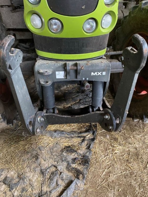 Traktor del tipo CLAAS ARES 557 ATZ, Gebrauchtmaschine In SAINTE GENEVIEVE SUR AGENCE (Immagine 3)