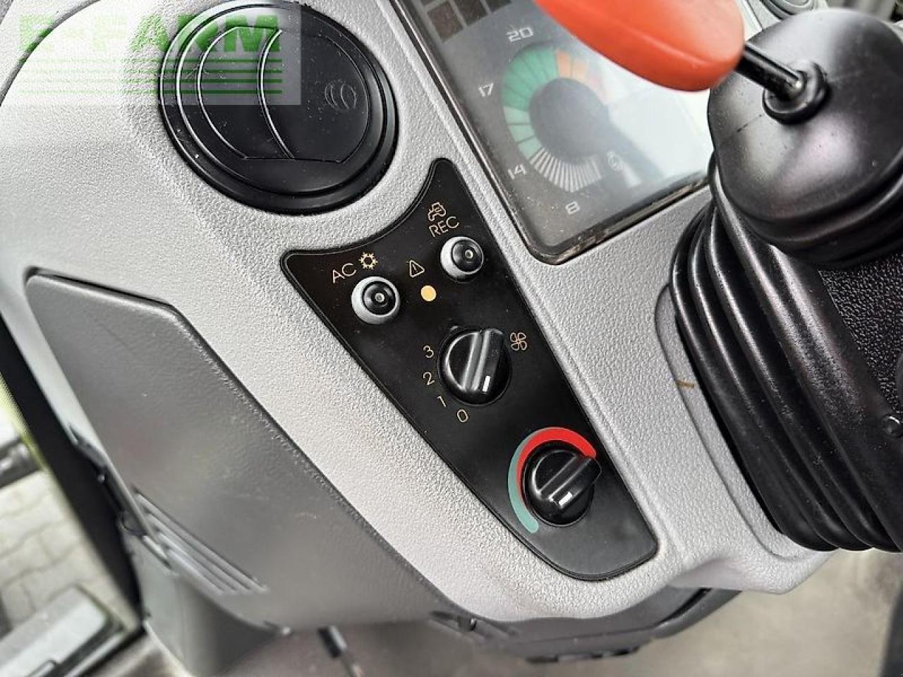 Traktor typu CLAAS ares 557 atz, Gebrauchtmaschine w DAMAS?AWEK (Zdjęcie 15)