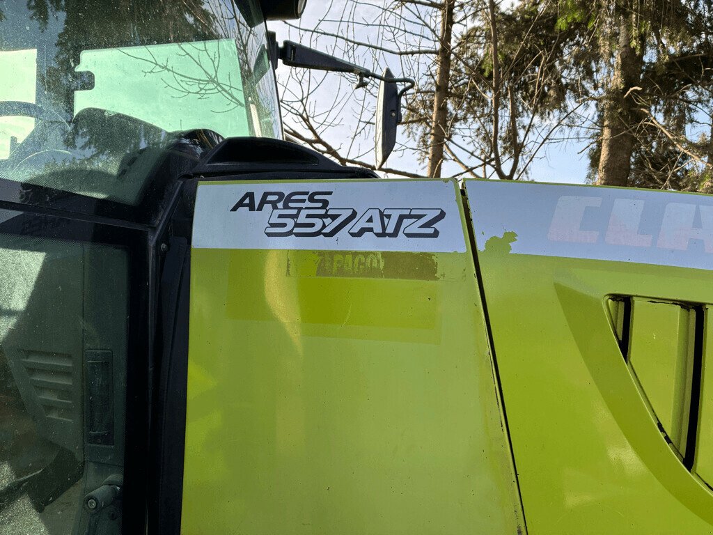Traktor du type CLAAS ARES 557 ATZ, Gebrauchtmaschine en Feurs (Photo 7)