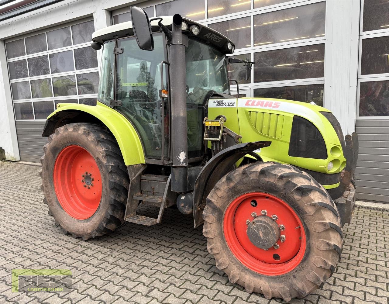 Traktor del tipo CLAAS ARES 557 ATZ, Gebrauchtmaschine en Homberg/Ohm - Maulbach (Imagen 2)