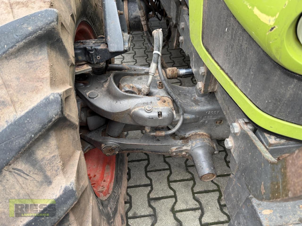 Traktor del tipo CLAAS ARES 557 ATZ, Gebrauchtmaschine en Homberg/Ohm - Maulbach (Imagen 7)