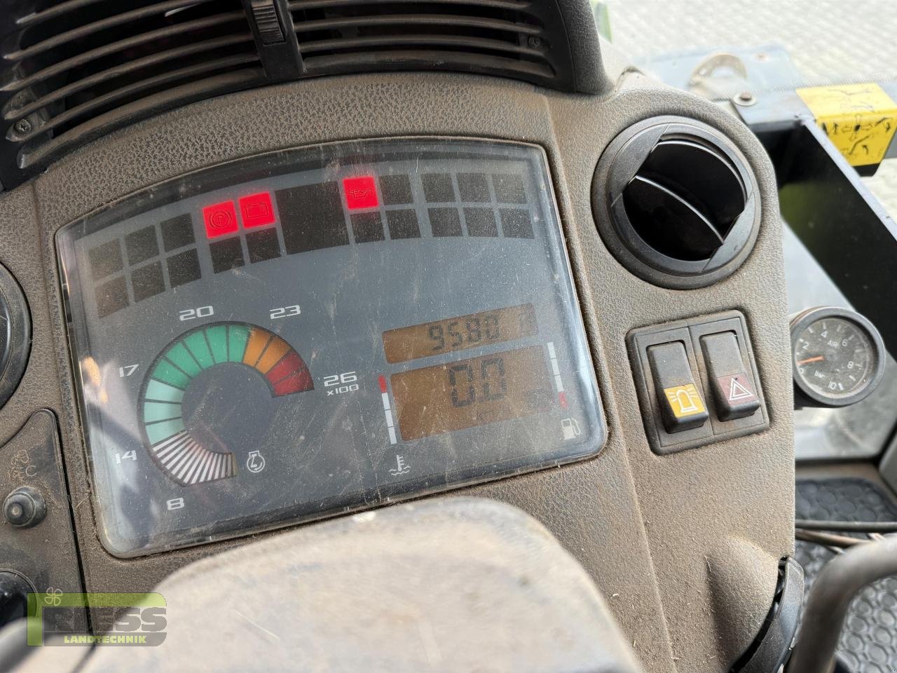 Traktor del tipo CLAAS ARES 557 ATZ, Gebrauchtmaschine en Homberg/Ohm - Maulbach (Imagen 13)