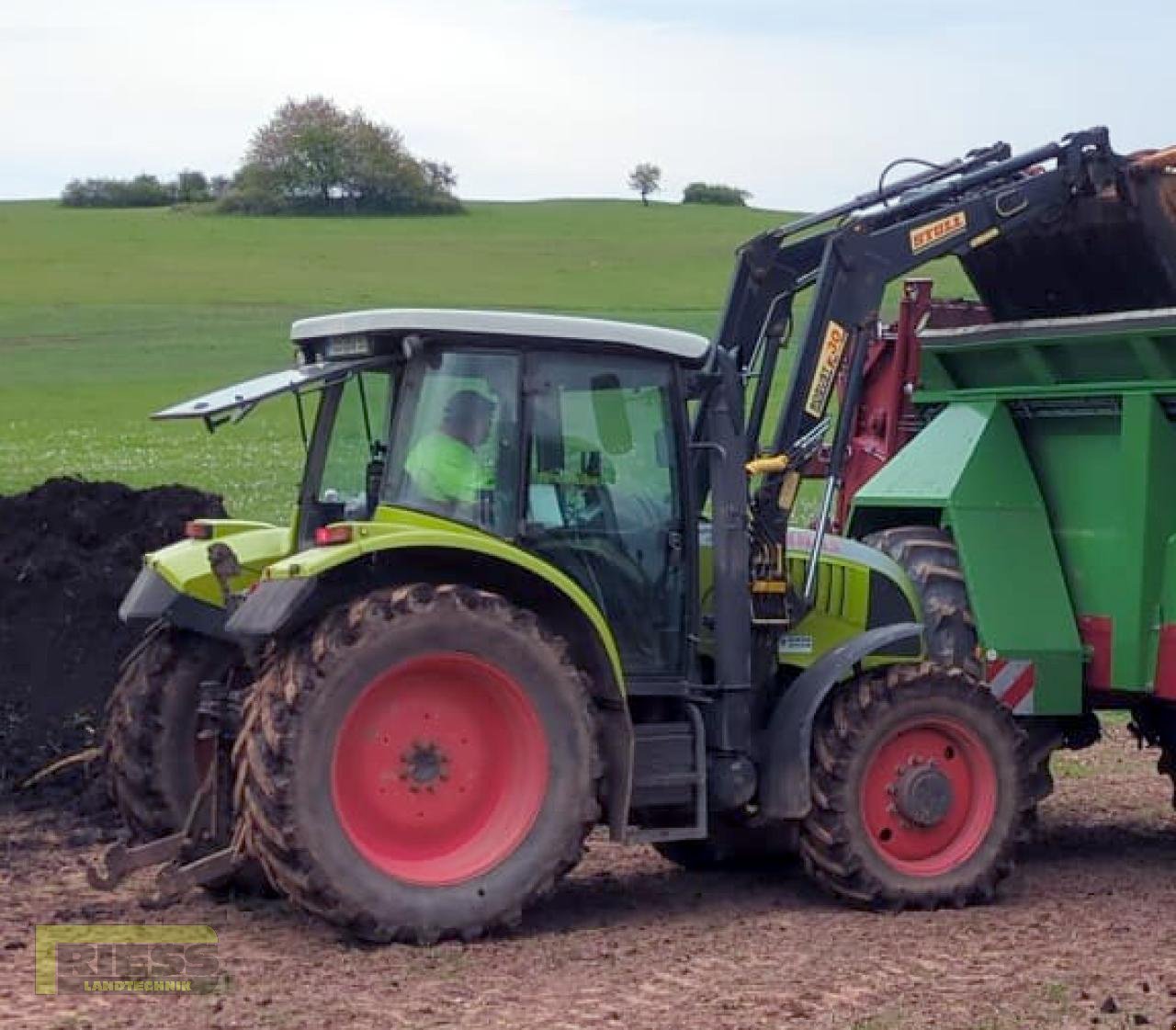 Traktor del tipo CLAAS ARES 557 ATZ, Gebrauchtmaschine en Homberg/Ohm - Maulbach (Imagen 17)