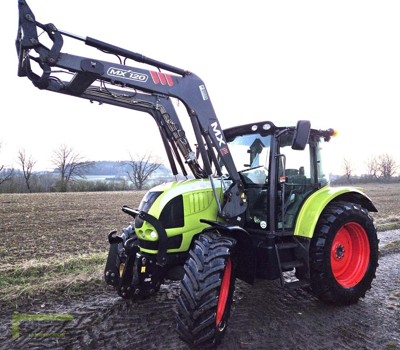 Traktor от тип CLAAS ARES 567 ATZ COMFORT, Gebrauchtmaschine в Homberg/Ohm - Maulbach (Снимка 1)