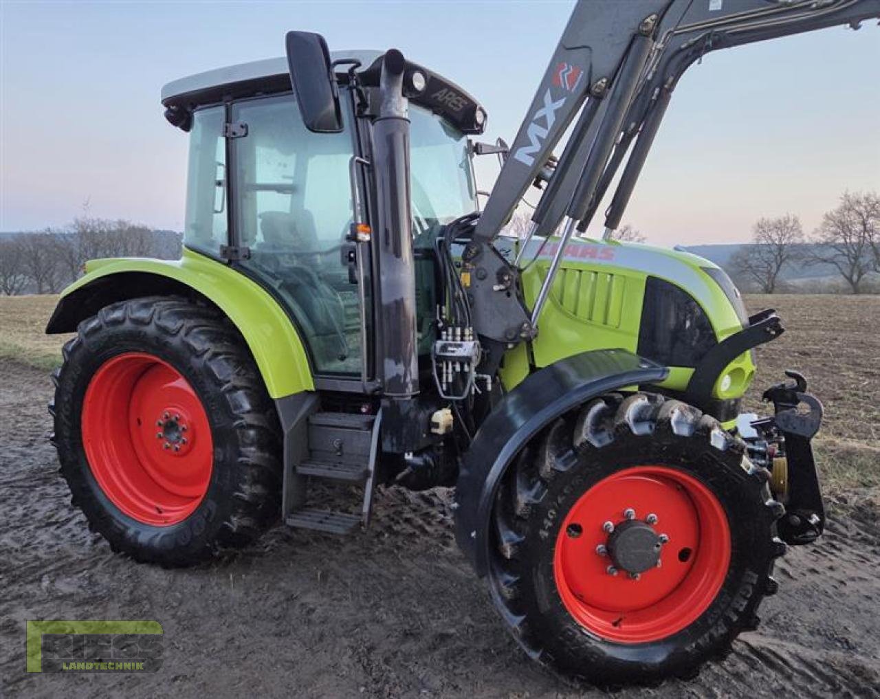 Traktor от тип CLAAS ARES 567 ATZ COMFORT, Gebrauchtmaschine в Homberg/Ohm - Maulbach (Снимка 11)