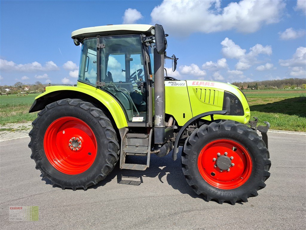 Traktor от тип CLAAS Ares 567 ATZ, Gebrauchtmaschine в Wassertrüdingen (Снимка 18)