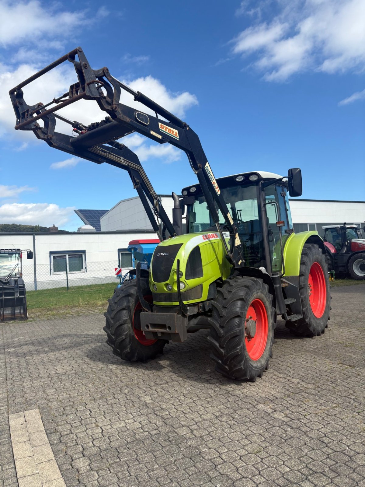Traktor του τύπου CLAAS Ares 577 ATZ, Gebrauchtmaschine σε Diemelsee (Φωτογραφία 2)