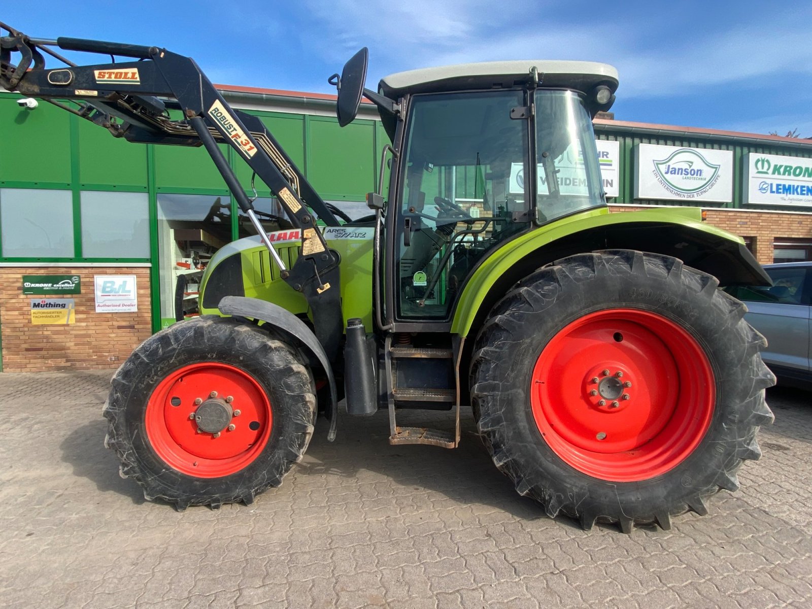 Traktor του τύπου CLAAS Ares 577 ATZ, Gebrauchtmaschine σε Diemelsee (Φωτογραφία 15)