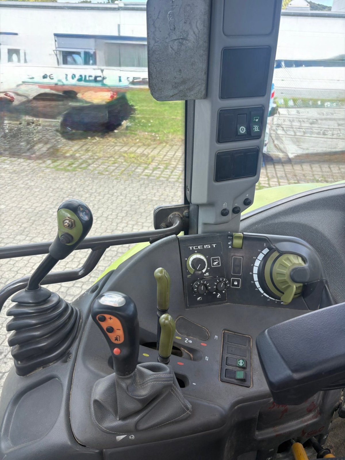 Traktor του τύπου CLAAS Ares 577 ATZ, Gebrauchtmaschine σε Diemelsee (Φωτογραφία 20)