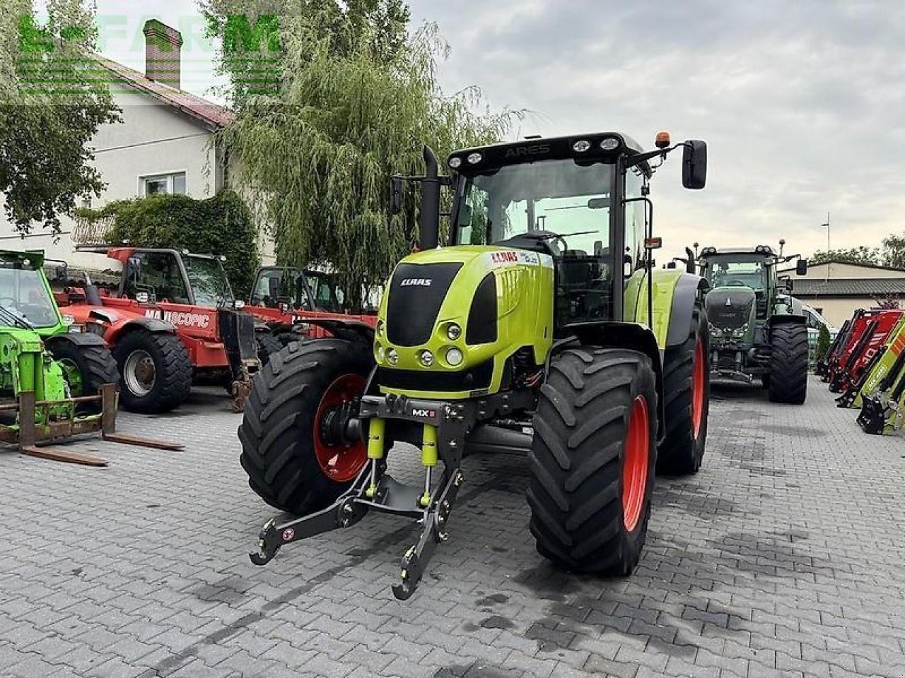 Traktor typu CLAAS ares 617 atz ATZ, Gebrauchtmaschine v DAMAS?AWEK (Obrázek 2)
