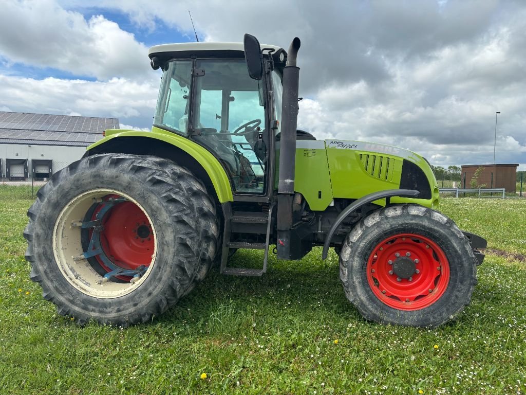 Traktor del tipo CLAAS ARES 617 ATZ, Gebrauchtmaschine In VERT TOULON (Immagine 7)