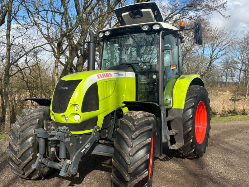 Traktor del tipo CLAAS Ares 617, Gebrauchtmaschine In Nykøbing Mors (Immagine 1)